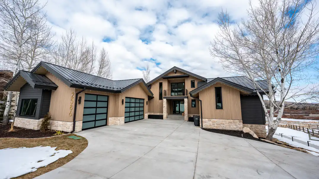 Aspen Springs Remodel — exterior photograph 1