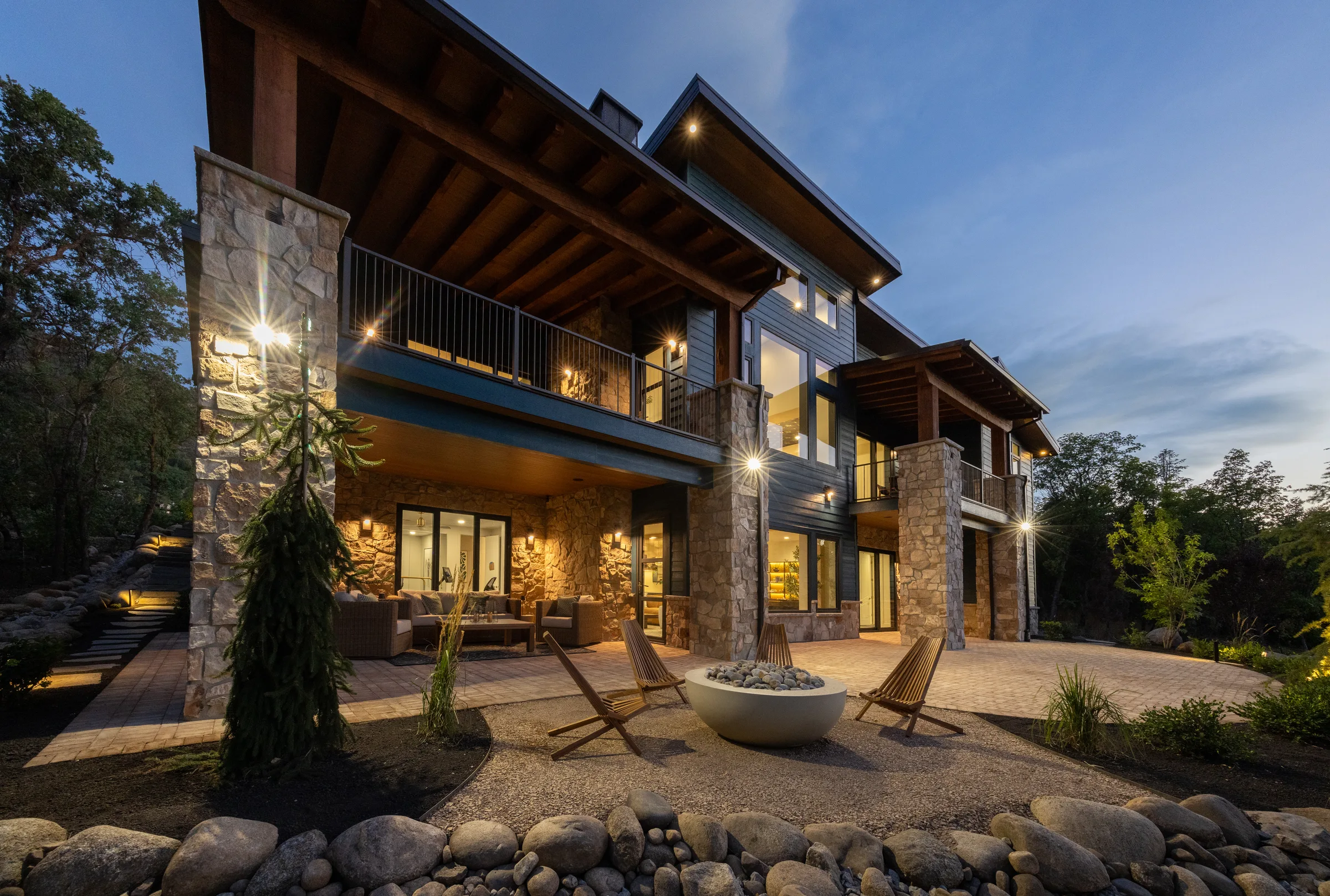 River View — exterior photograph 3